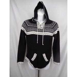 Elegant Black and White Patterned Hooded Sweater